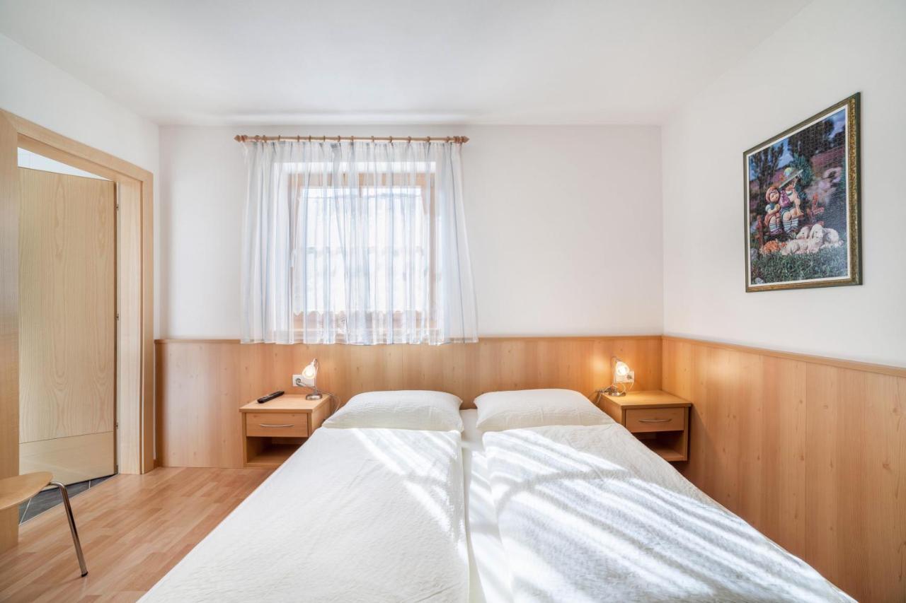 Parigger Apt Zirbe Racines Exterior foto