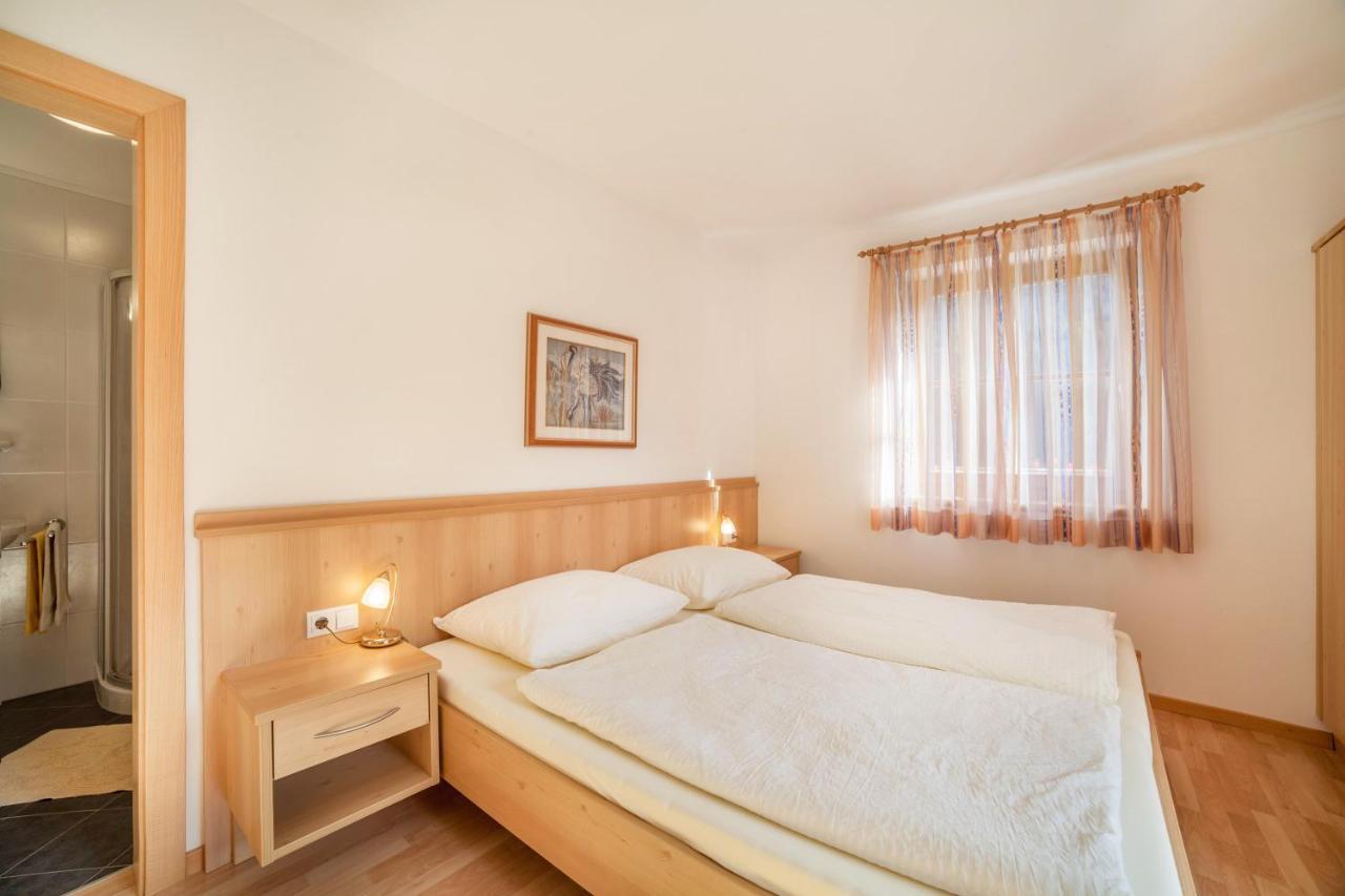 Parigger Apt Zirbe Racines Exterior foto